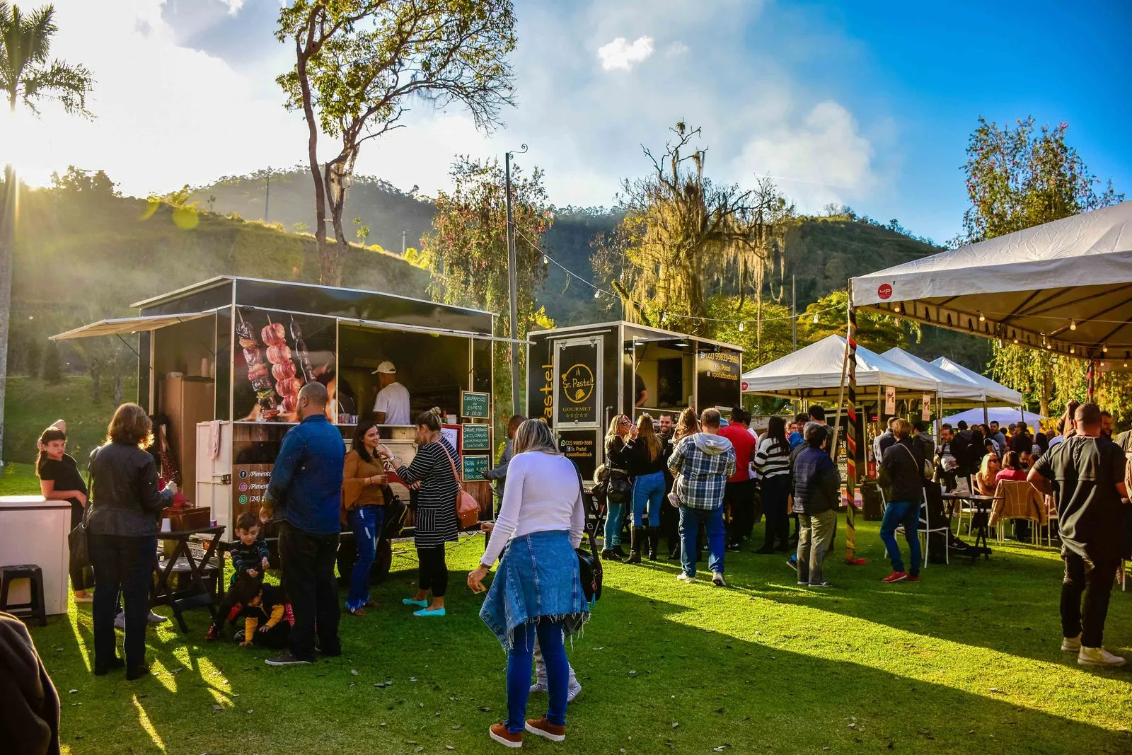 What to Ask Before Booking a Food Truck