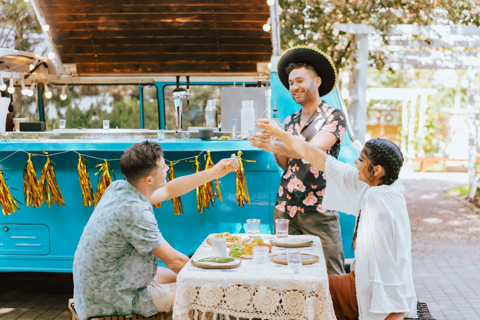 How to Plan Food Truck Catering for an Event